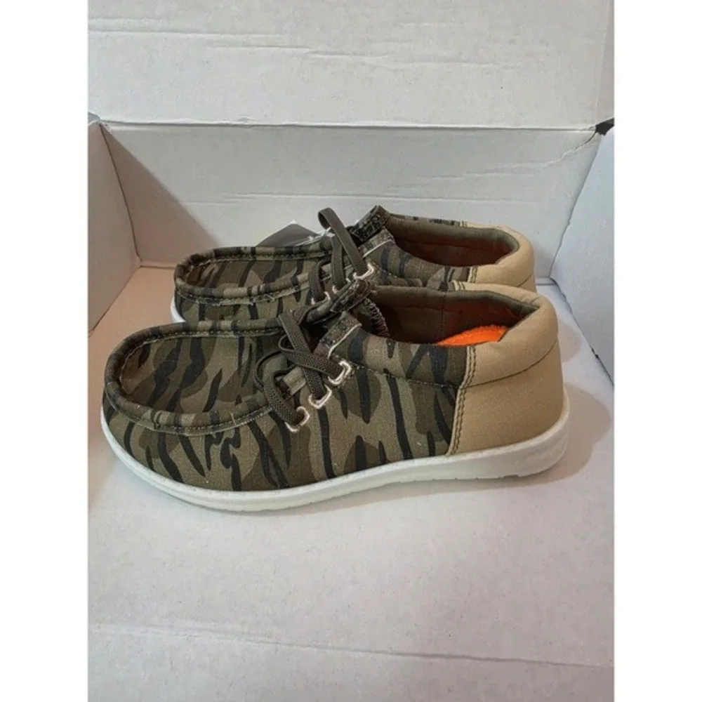 US Sports Youth Boys Camo Slip On Loafer Shoes Size 12 Kids NWT